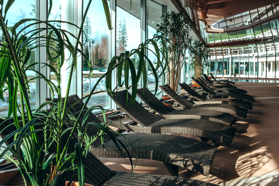 Meeting without ties