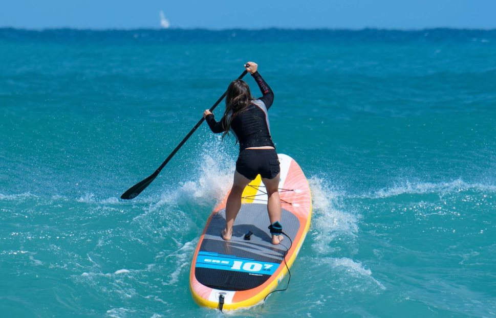 SUP surfing for beginners
