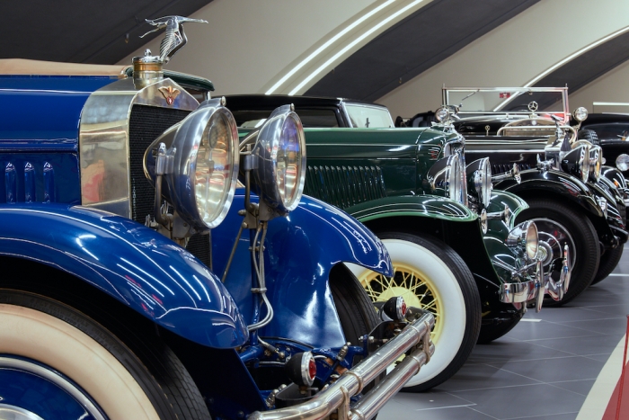 Igora Drive auto museum